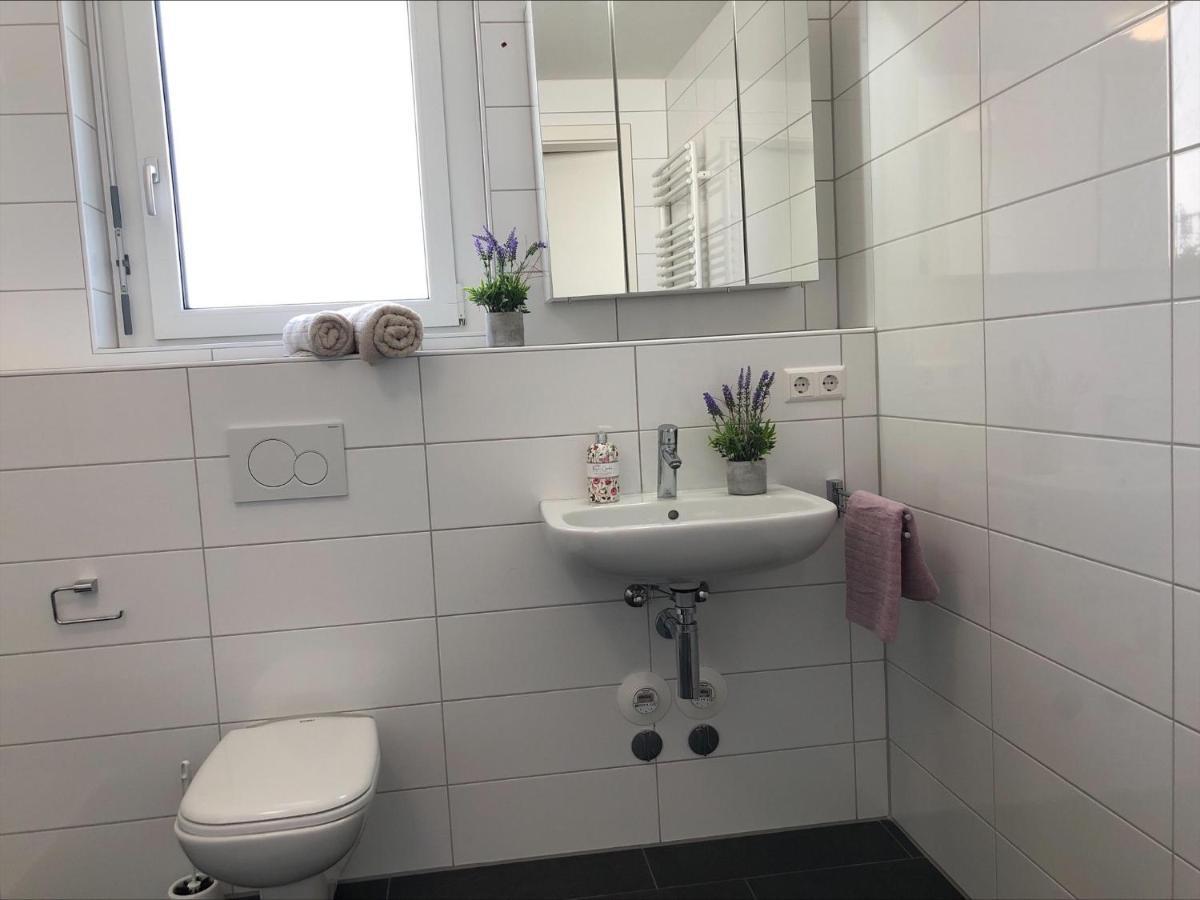 Moderne Alpenblick Apartment Фридрихсхафен Екстериор снимка